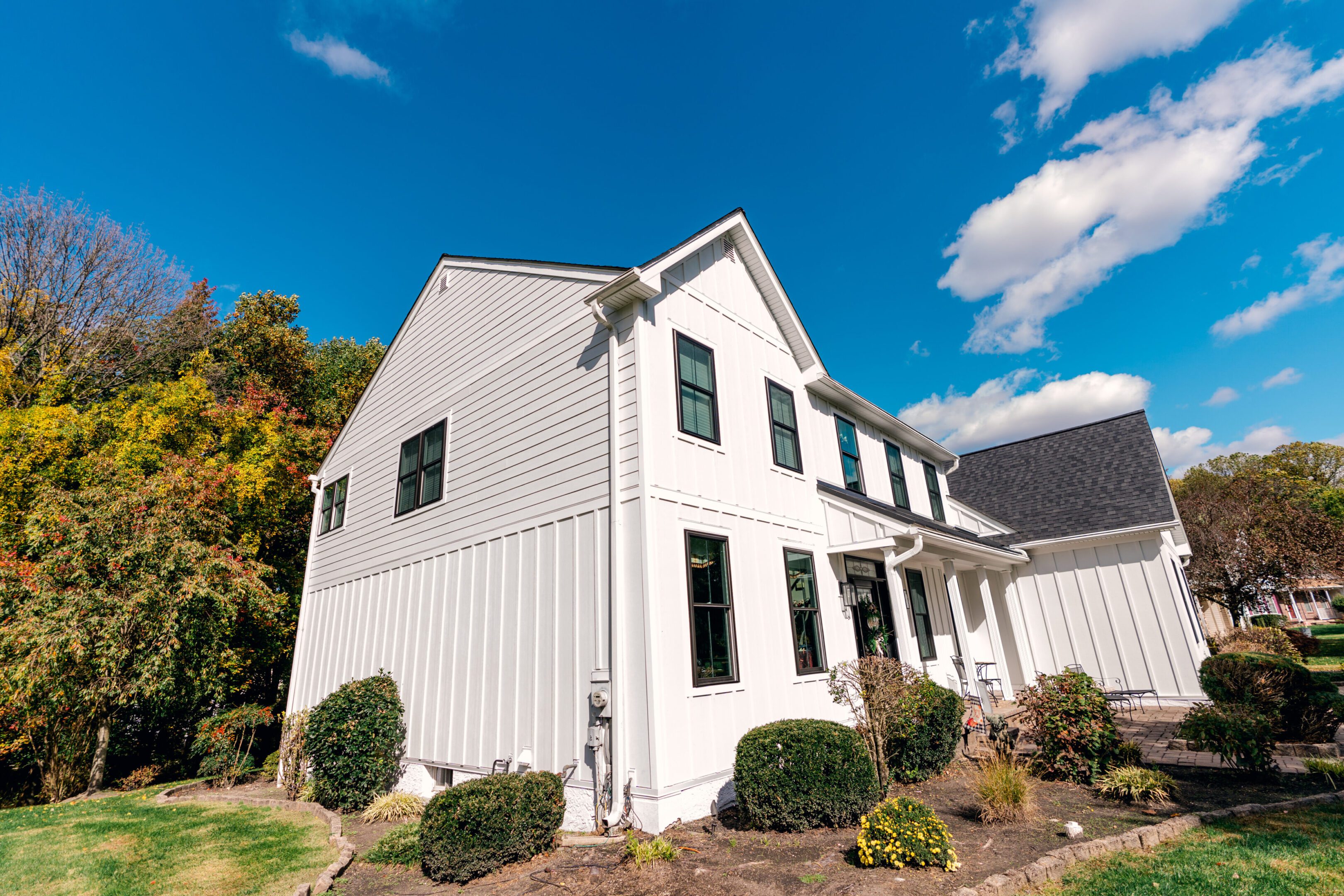 white james hardie siding